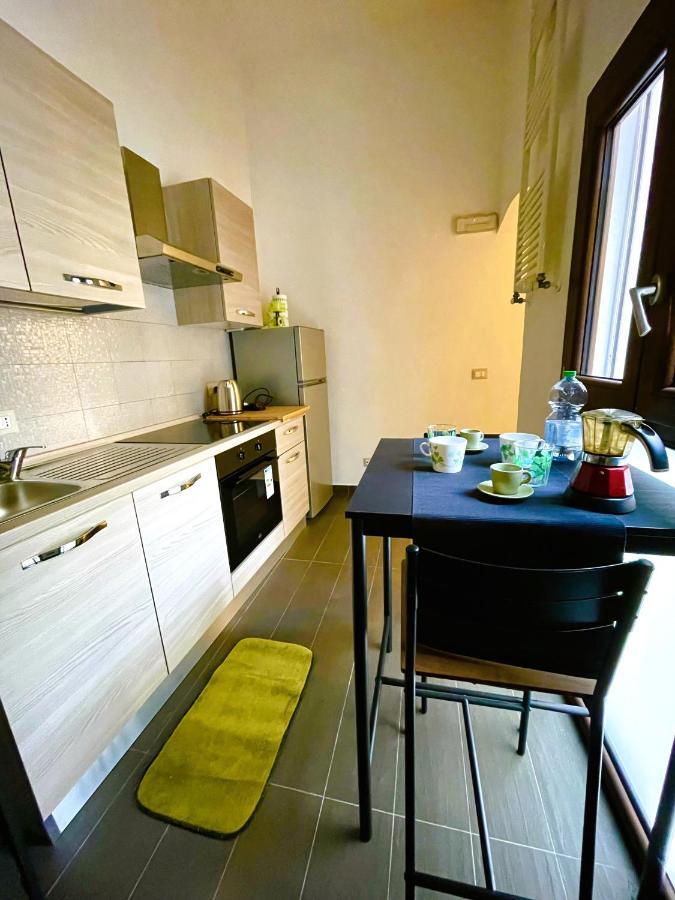 Casa Pizzoli Leilighet Bari Eksteriør bilde